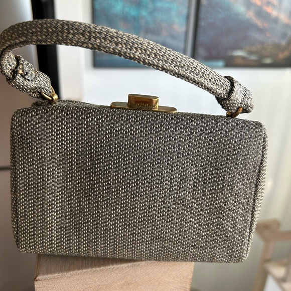 Koret 1950s/1960s designer handbag , woven silver grey with brass hardware . - Picture 13 of 15